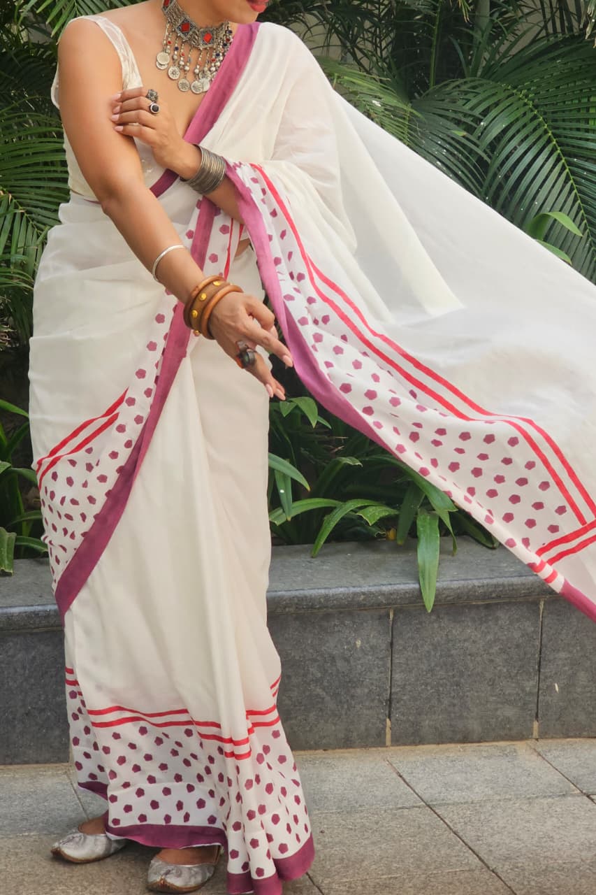 Ilaani Saree