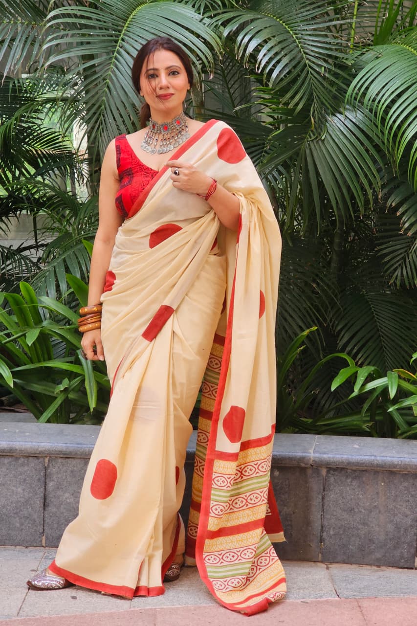 Noor Saree
